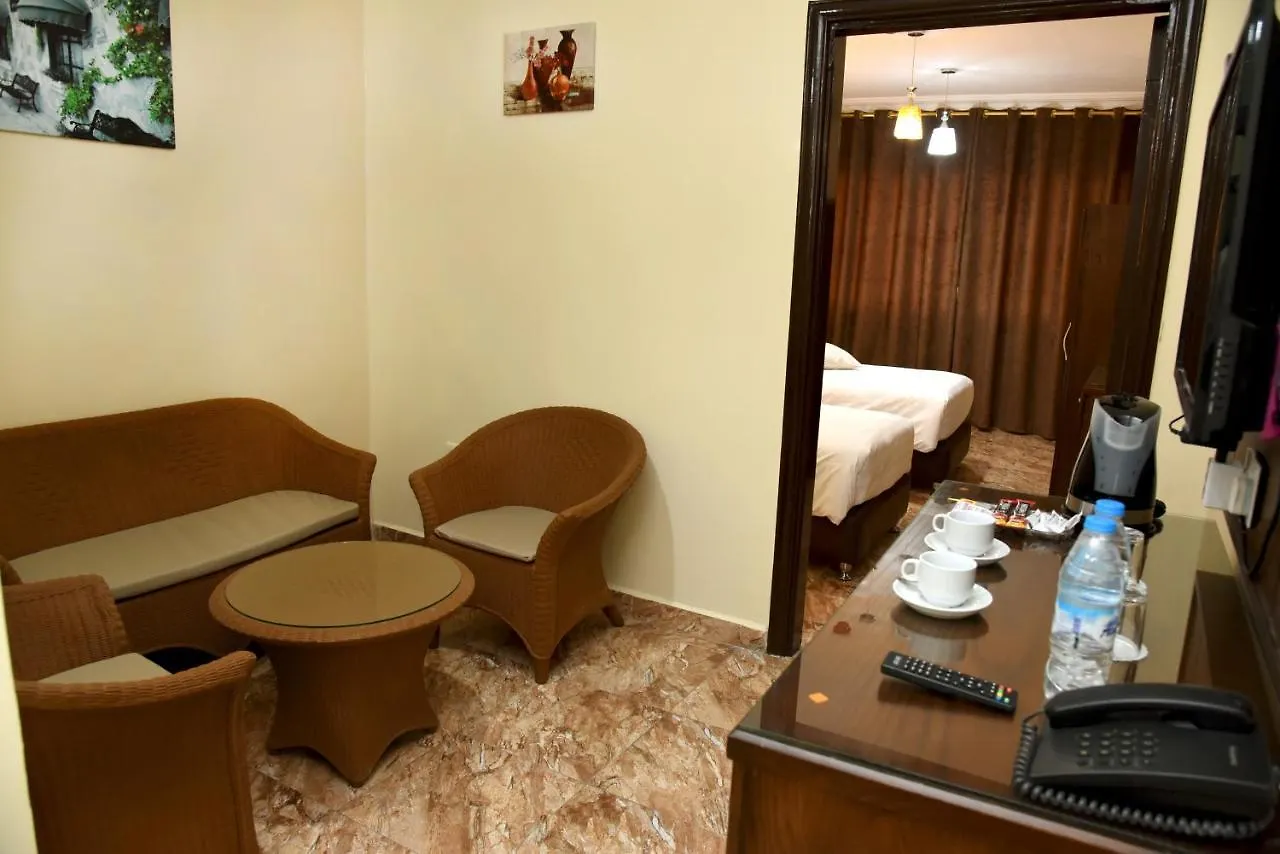 Karam Inn Akabe Otel